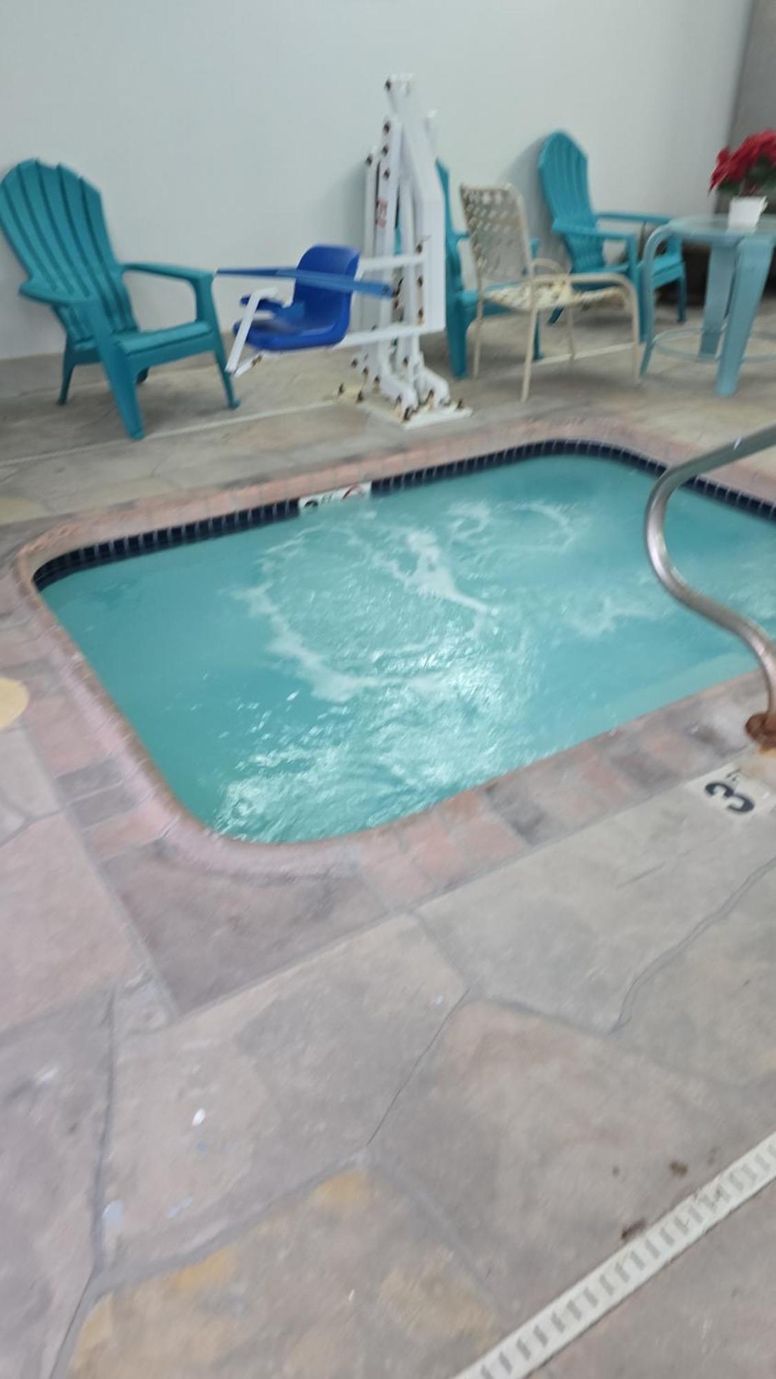 Quality Inn & Suites Μανχάταν Εξωτερικό φωτογραφία